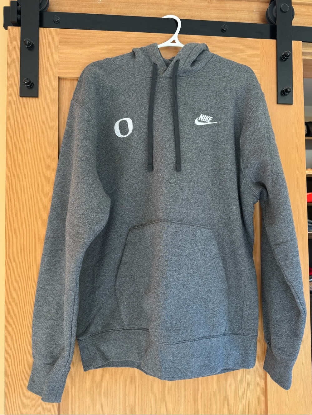 Nike Oregon Ducks Team Issue Limited Edition Gray Hoodie Sweatshirt